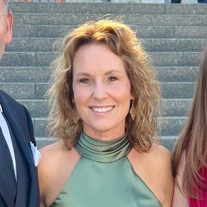 Meet your Posher, April